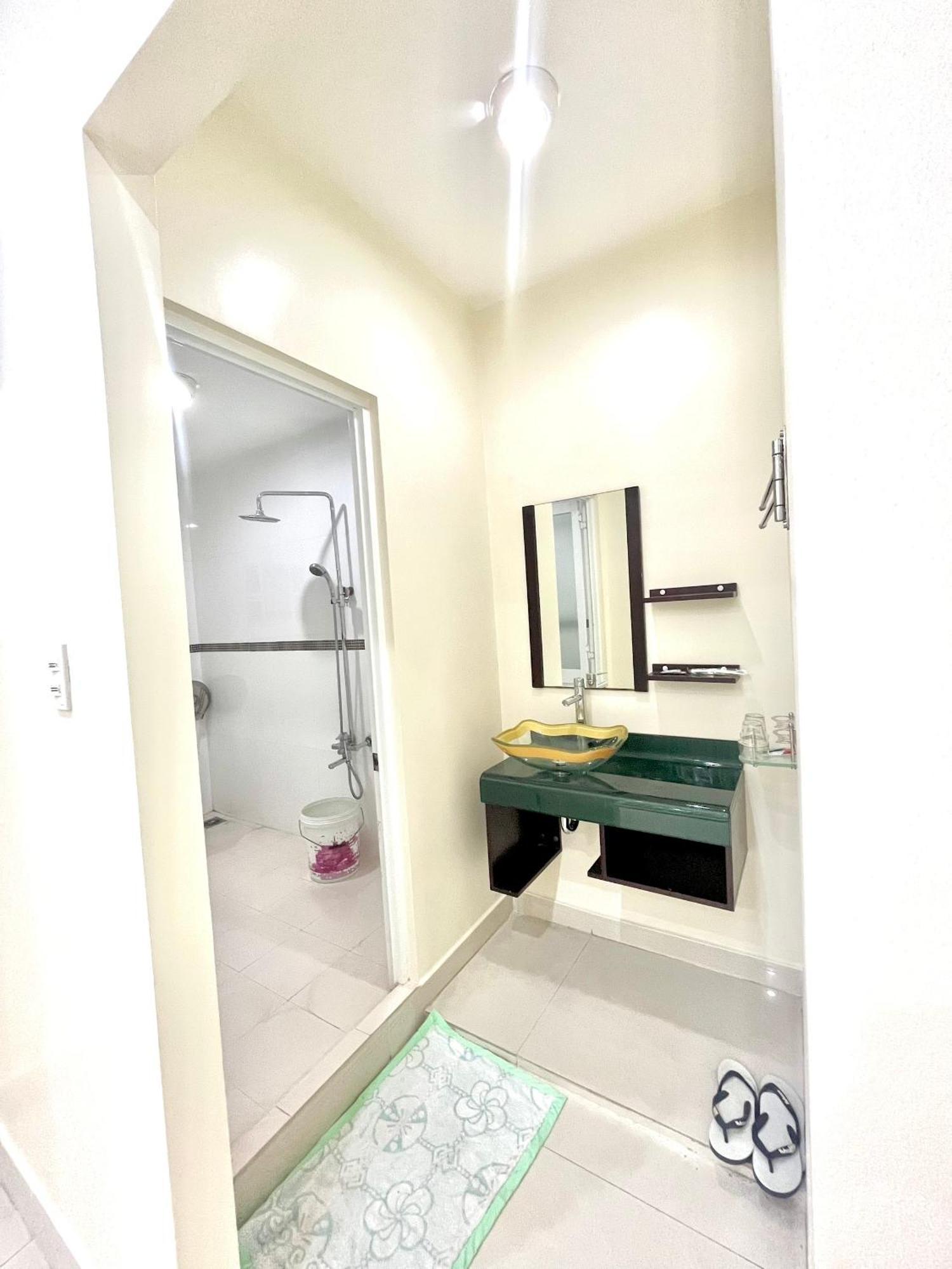 Cherry Homestay - Hoang De Motel تشاو دوك المظهر الخارجي الصورة