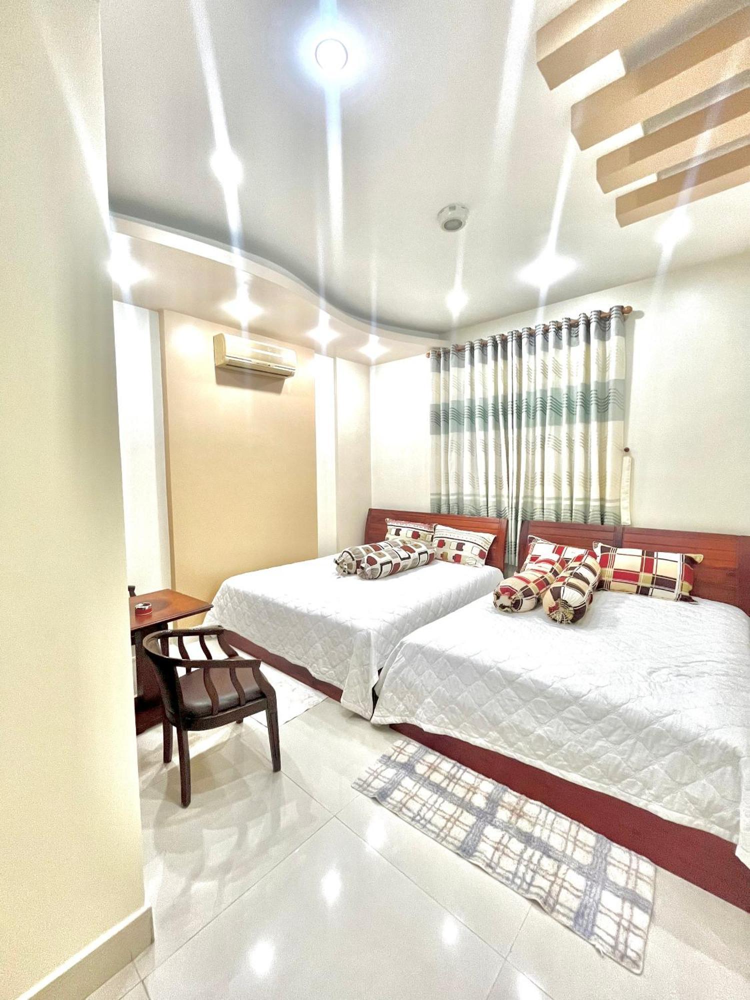 Cherry Homestay - Hoang De Motel تشاو دوك المظهر الخارجي الصورة